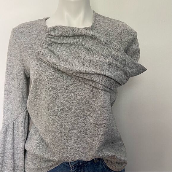 Shilla the Label Poof Balloon Sleeve Sweater - Picture 4 of 7